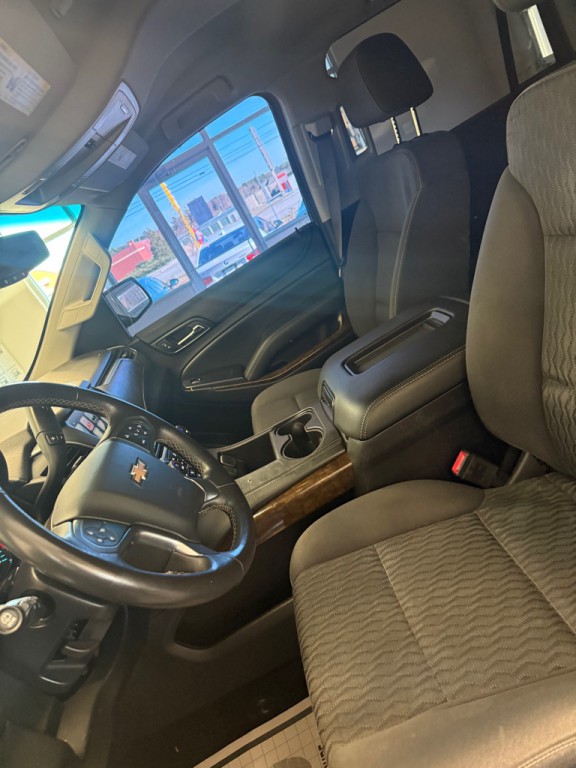 2016 Chevrolet Tahoe Image 17
