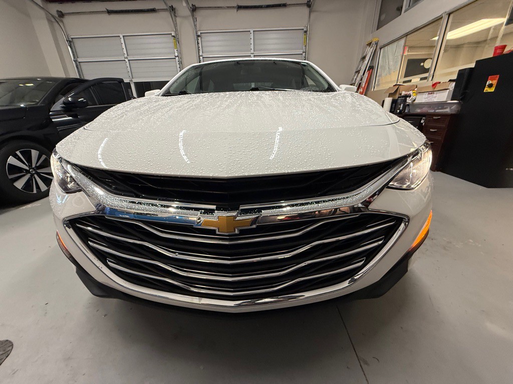 2022 Chevrolet Malibu Image 3