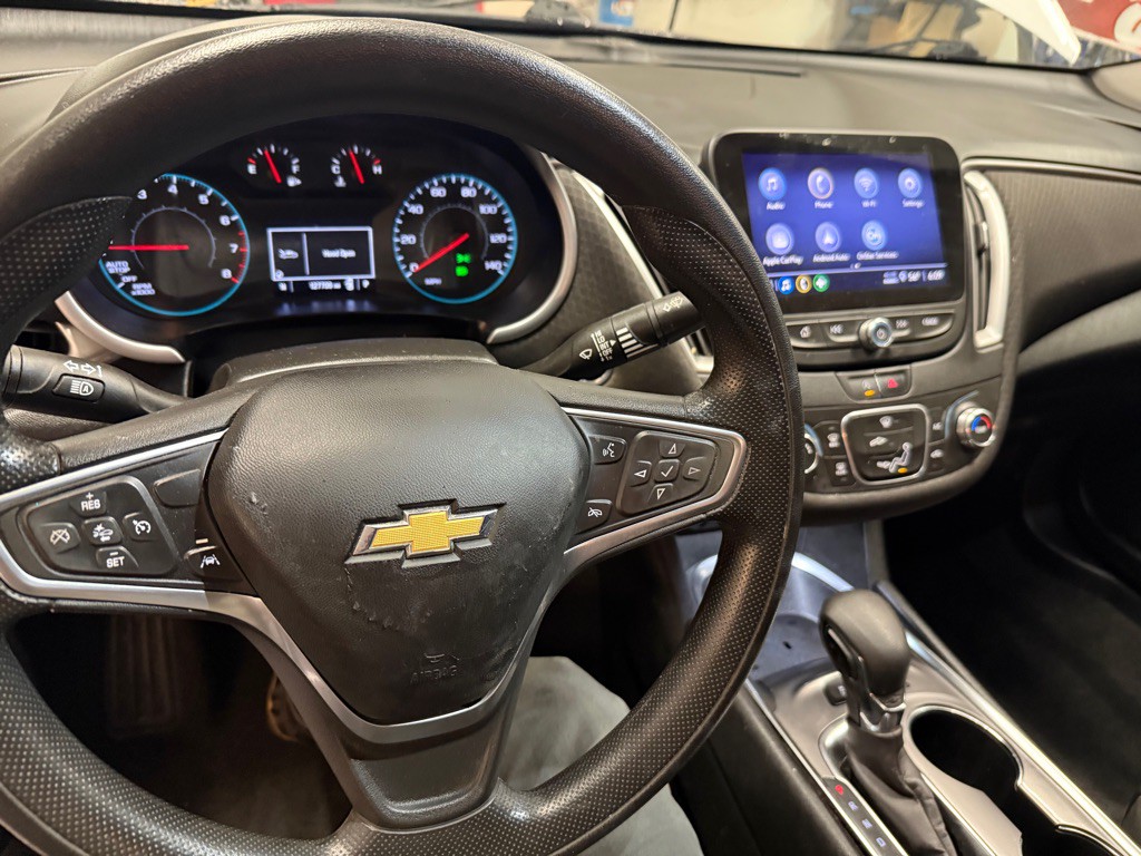 2022 Chevrolet Malibu Image 10