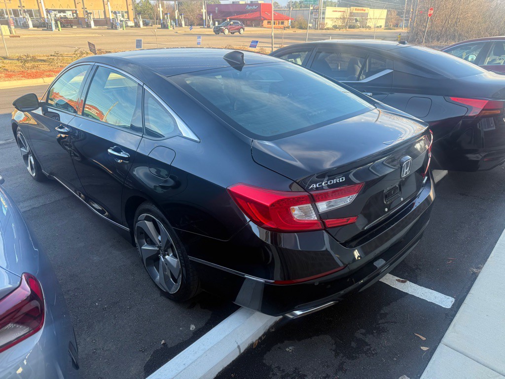 2018 Honda Accord Image 3
