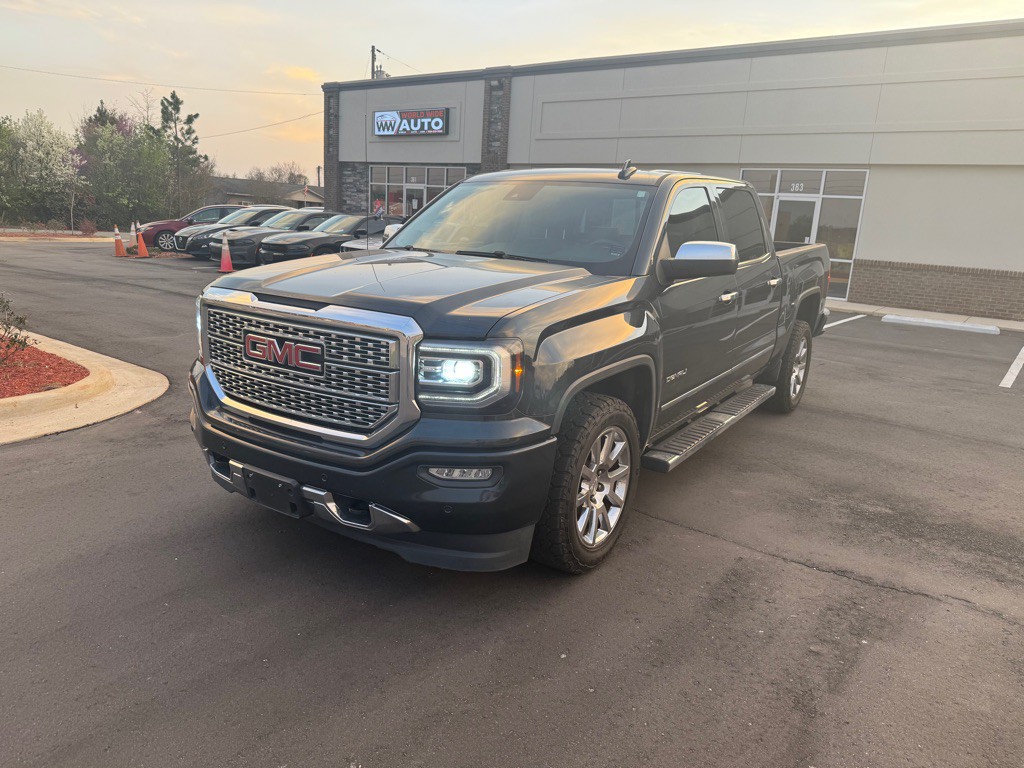 2017 GMC Sierra Image 1
