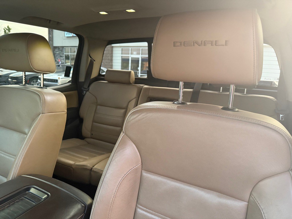 2017 GMC Sierra Image 8