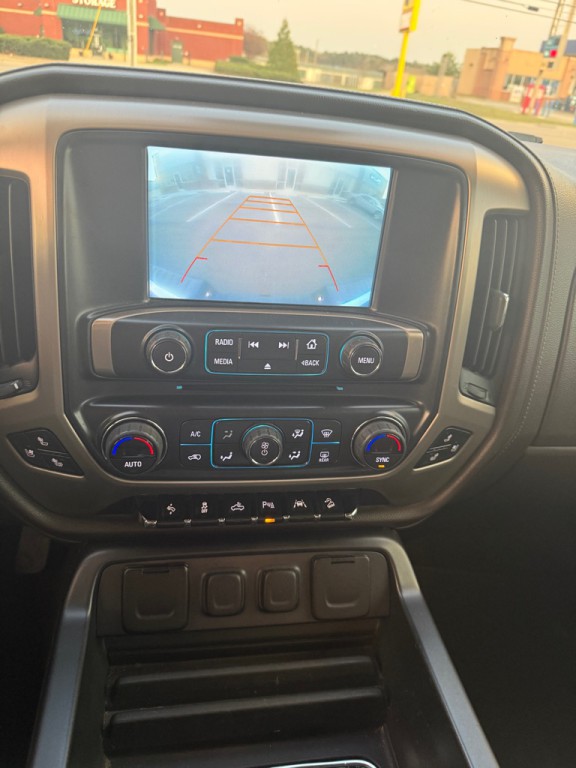 2017 GMC Sierra Image 11