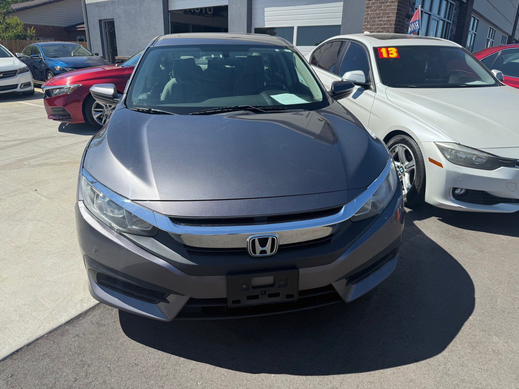 2017 Honda Civic Image 2