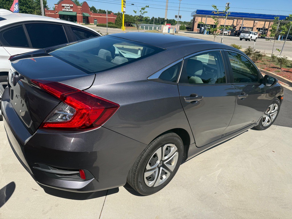 2017 Honda Civic Image 5
