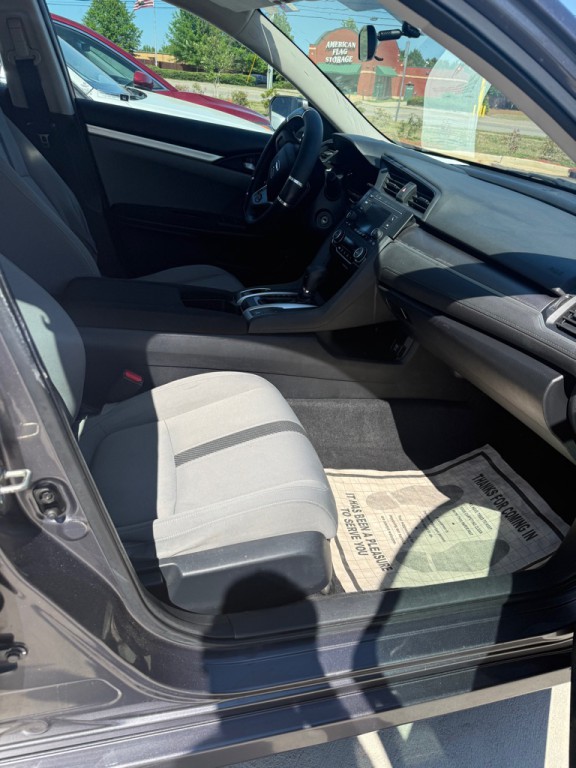 2017 Honda Civic Image 7