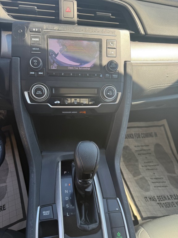 2017 Honda Civic Image 10