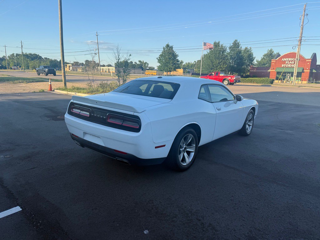 2018 Dodge Challenger Image 5