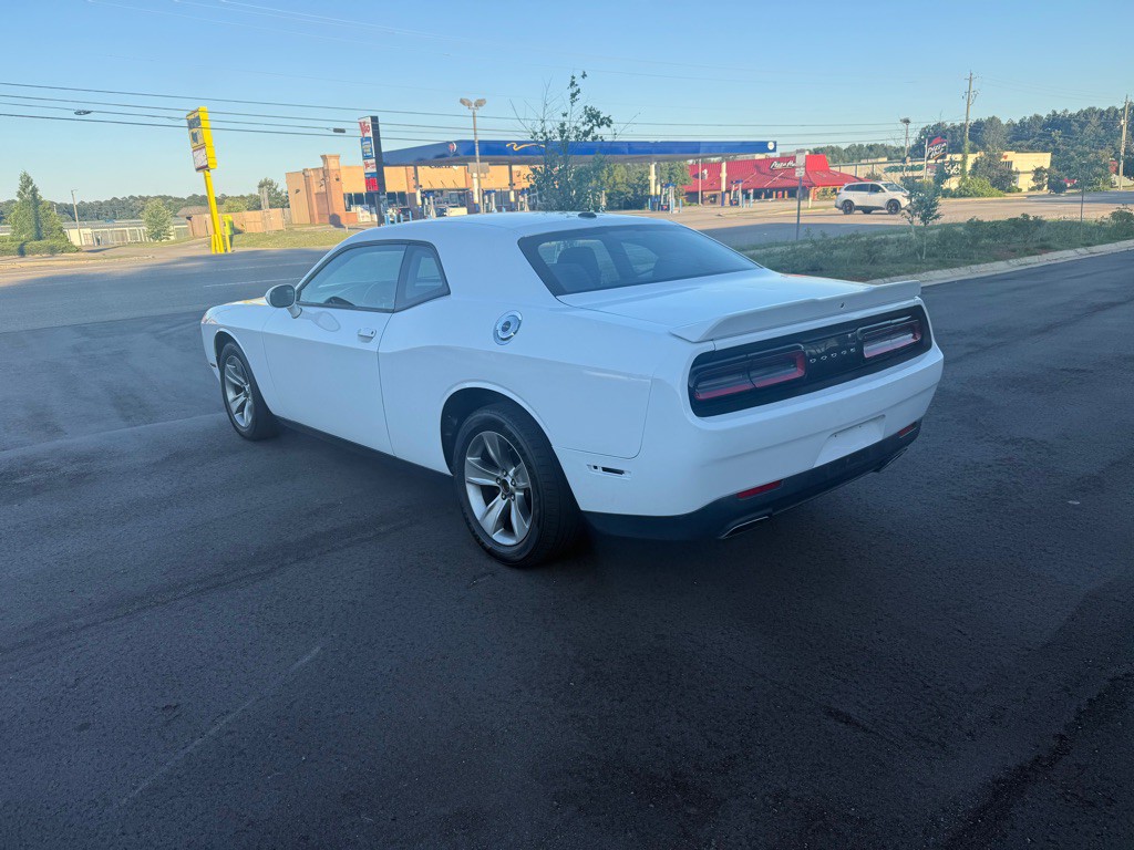 2018 Dodge Challenger Image 7