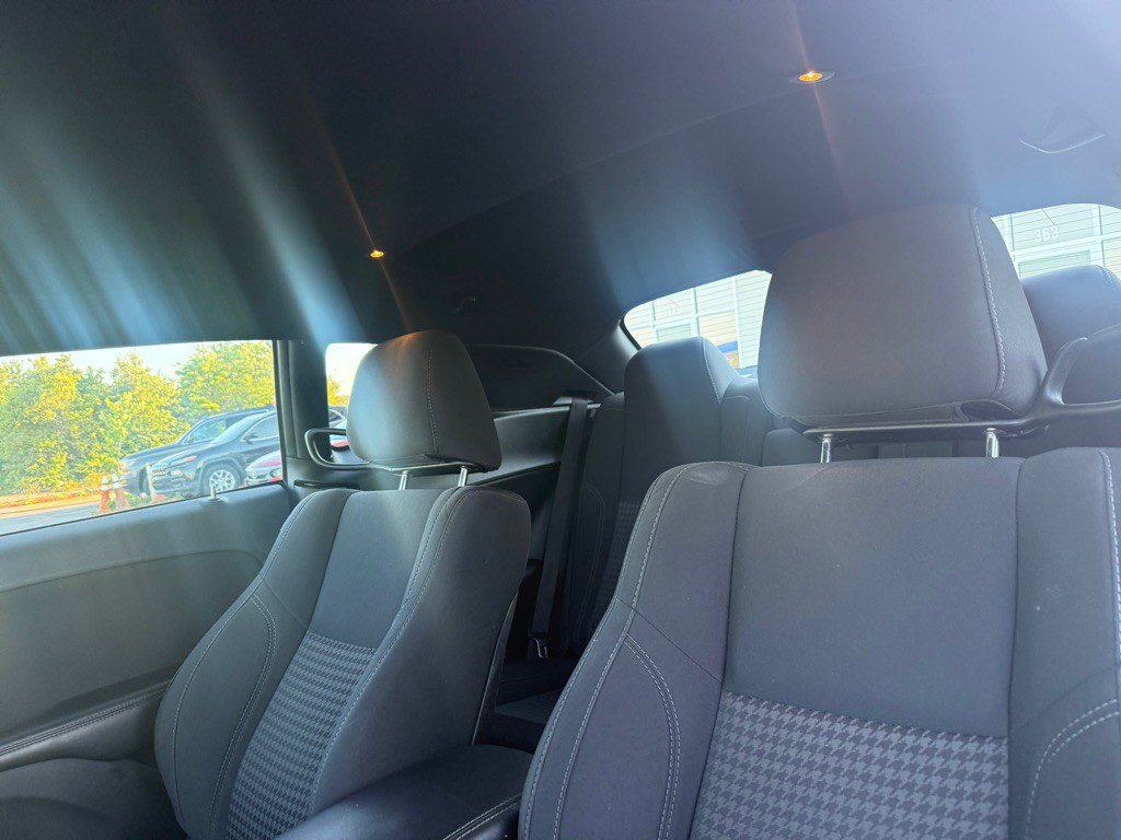 2018 Dodge Challenger Image 11