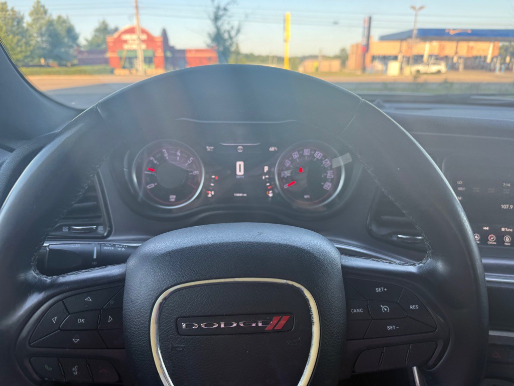 2018 Dodge Challenger Image 14