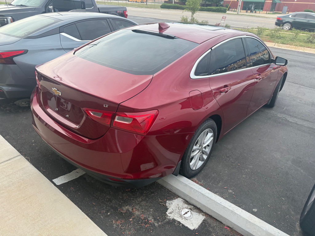 2018 Chevrolet Malibu Image 4