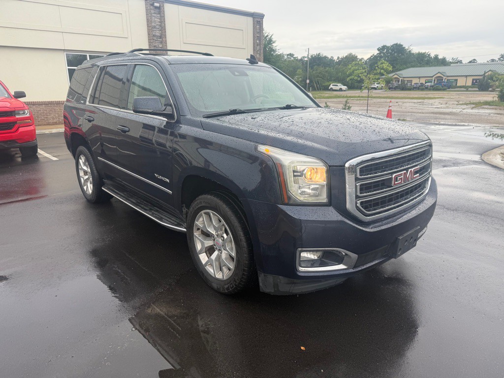 2017 GMC Yukon Image 3