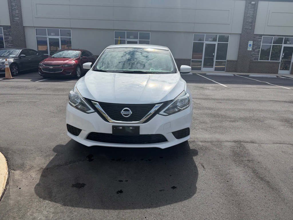 2016 Nissan Sentra Image 2