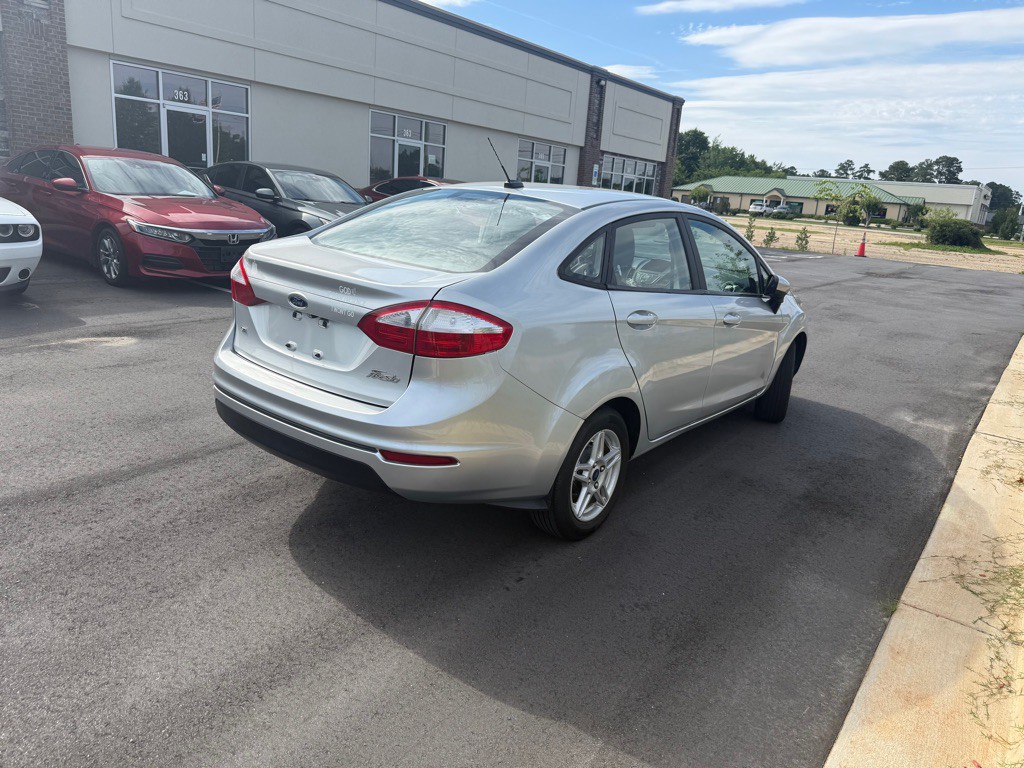 2019 Ford Fiesta Image 5