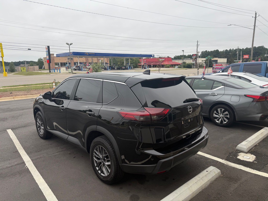 2024 Nissan Rogue Image 5