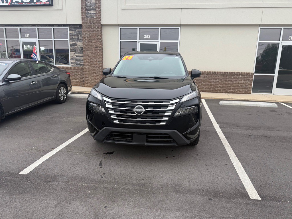 2024 Nissan Rogue Image 8