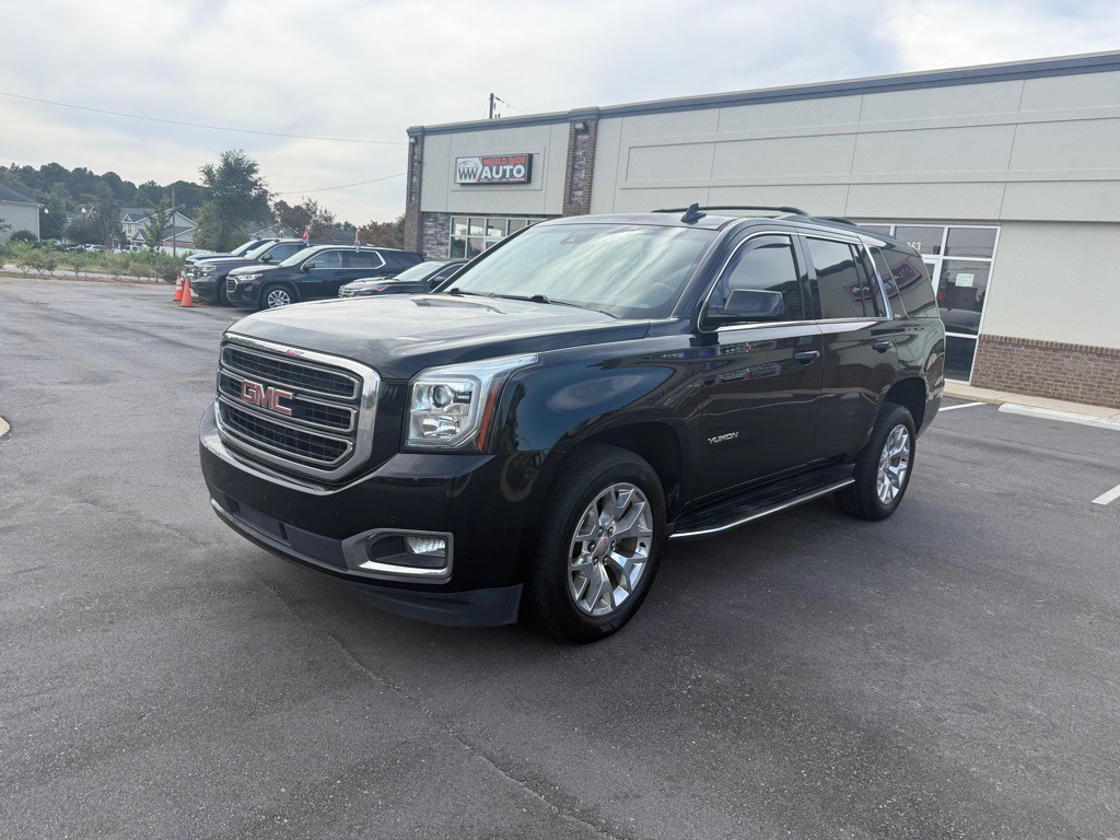 2017 GMC Yukon Image 1