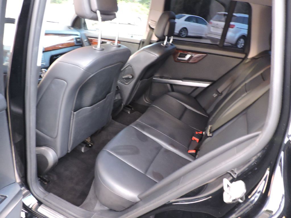 2012 Mercedes-Benz GLK-Class Image 19