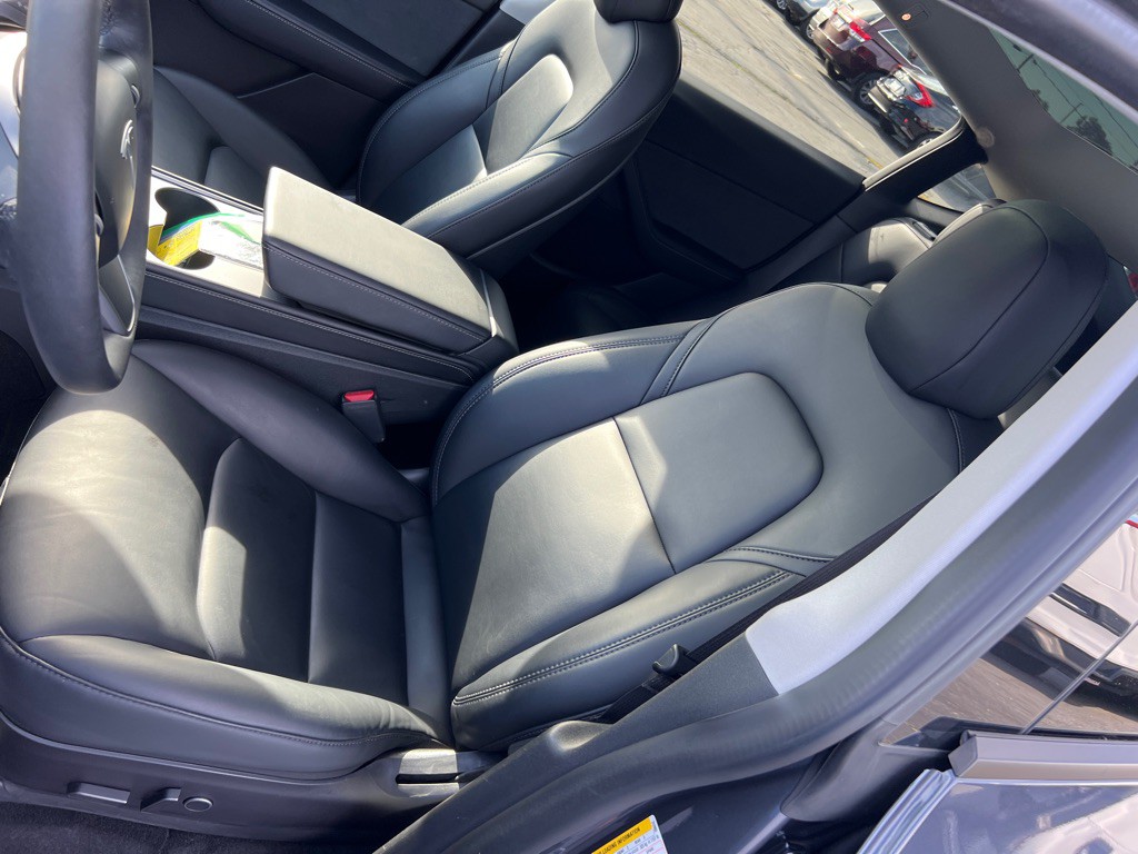 2022 Tesla Model Y Lr Image 11