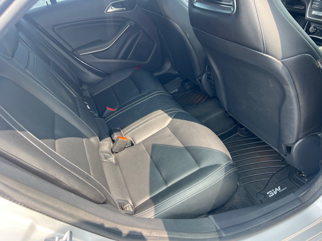 2019 Mercedes-Benz CLA-Class Image 17