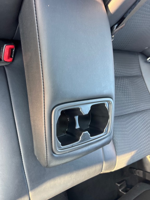 2014 Toyota Camry Image 16