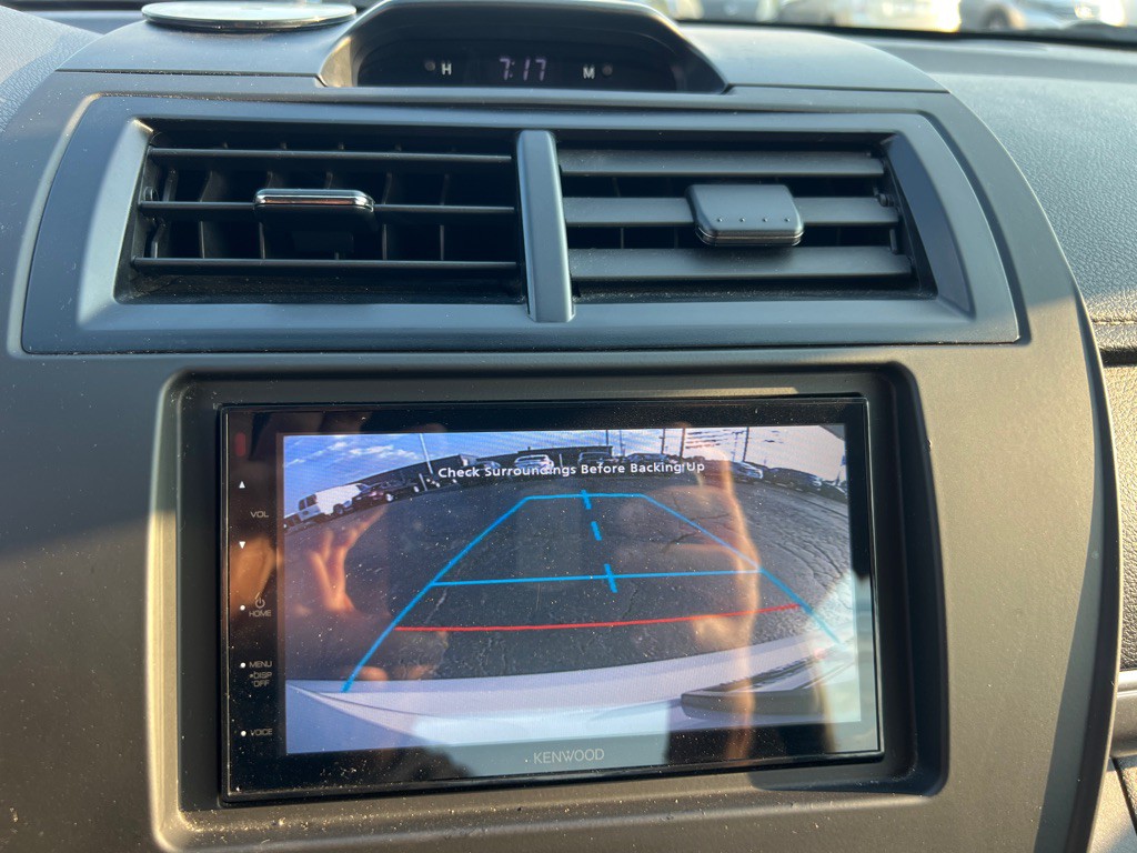 2014 Toyota Camry Image 28