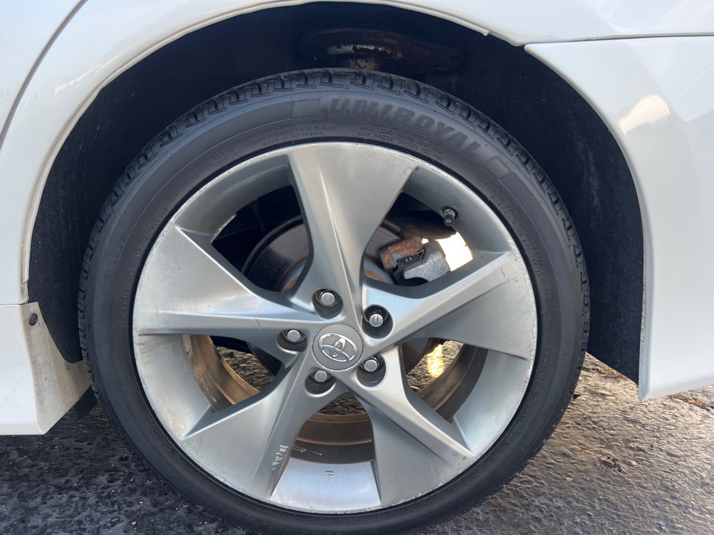 2014 Toyota Camry Image 37