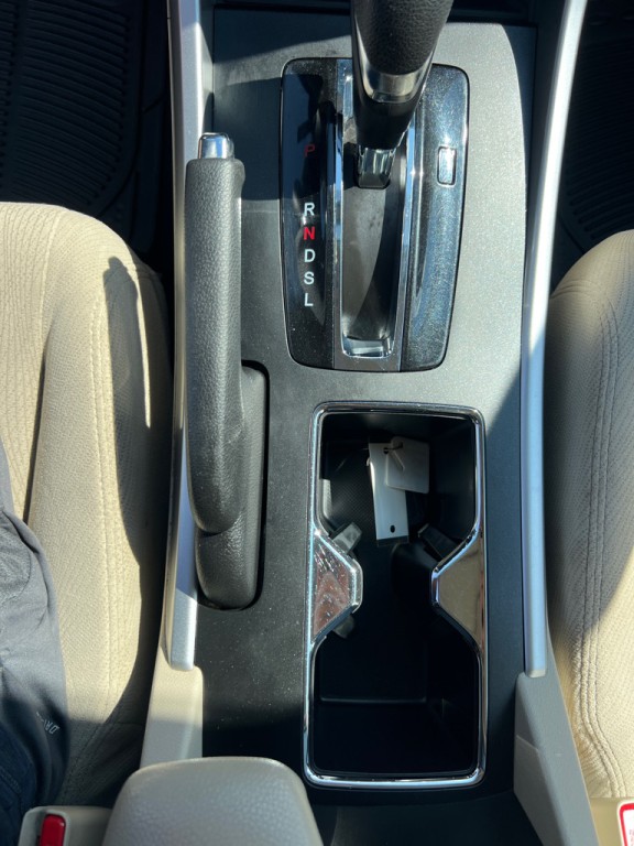 2014 Honda Accord Image 32