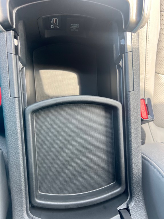 2018 Honda Accord Image 35