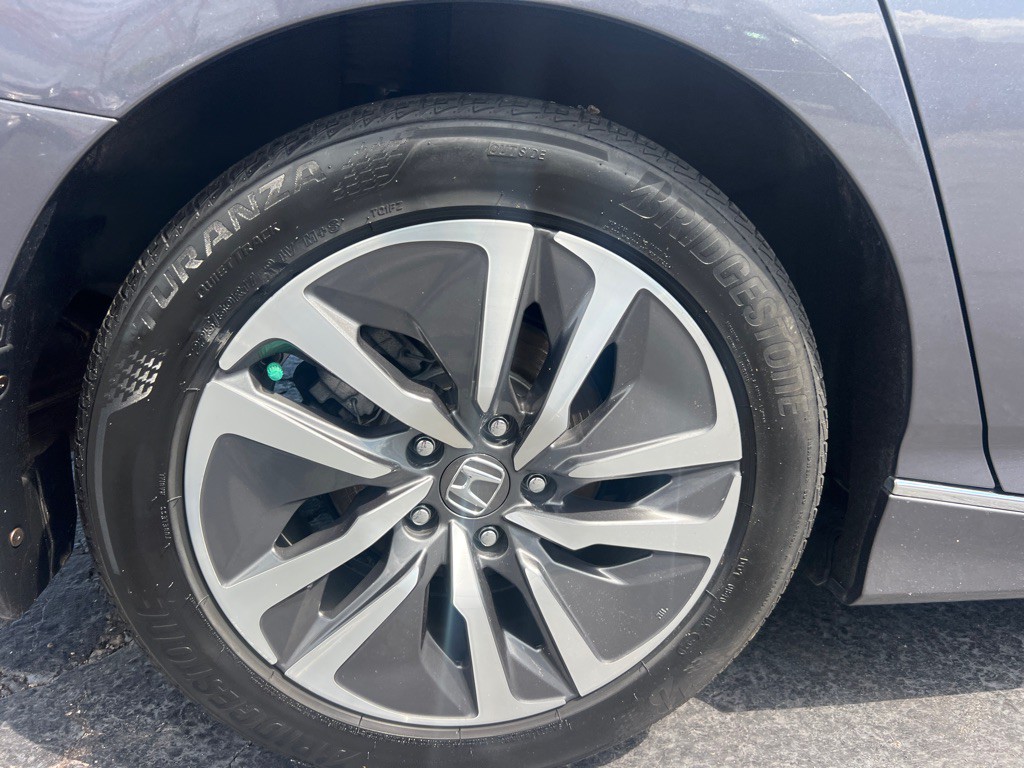 2018 Honda Accord Image 41