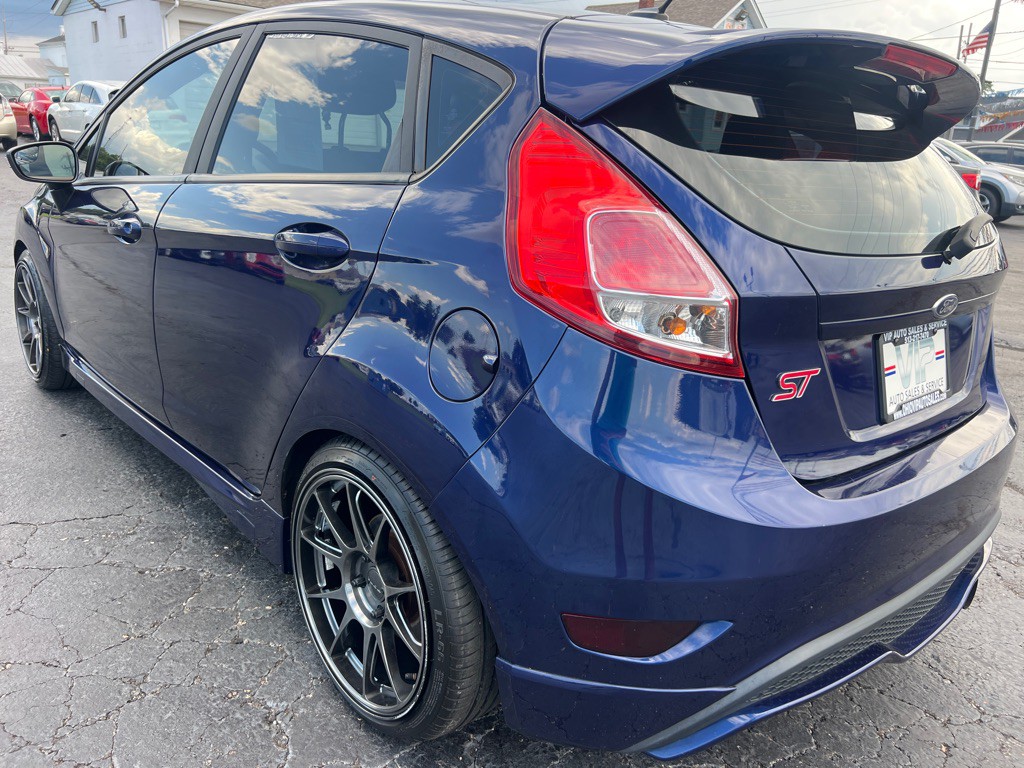2016 Ford Fiesta Image 5
