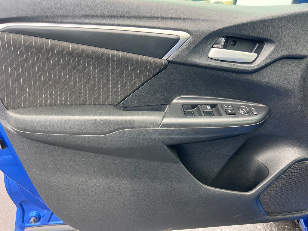 2018 Honda Fit Image 11
