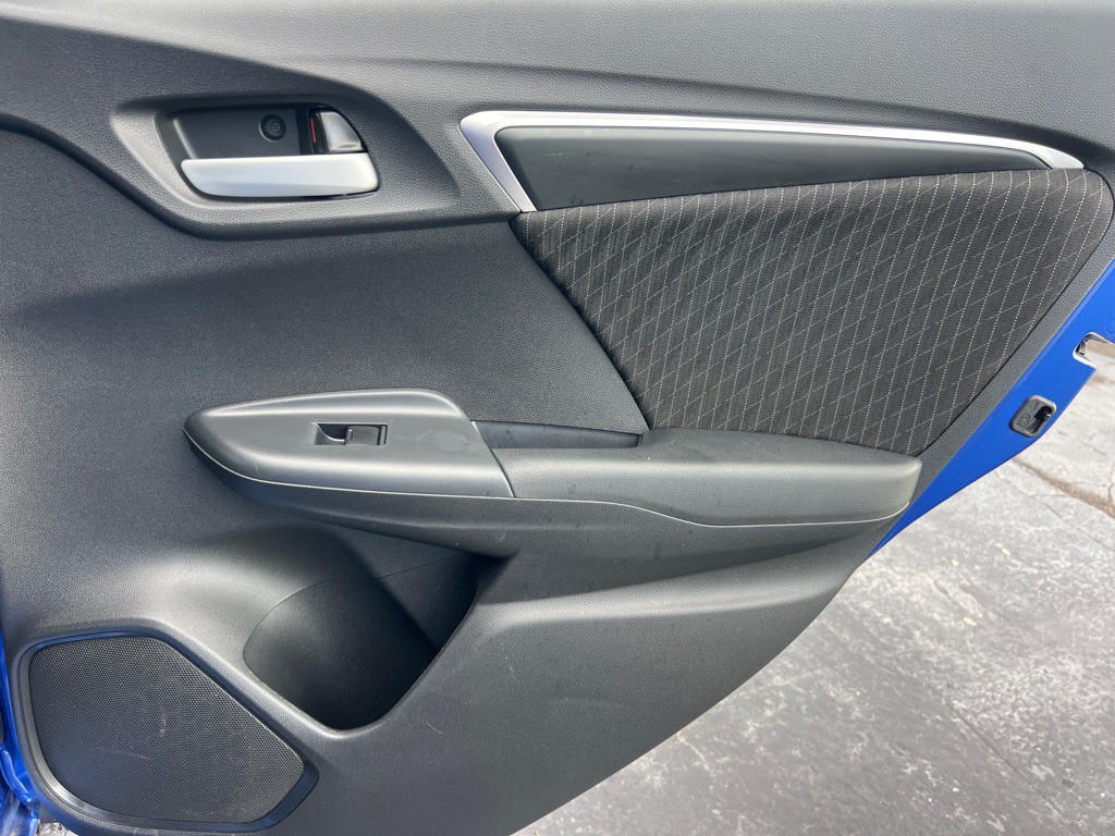 2018 Honda Fit Image 15