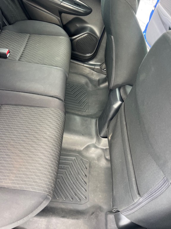 2018 Honda Fit Image 17