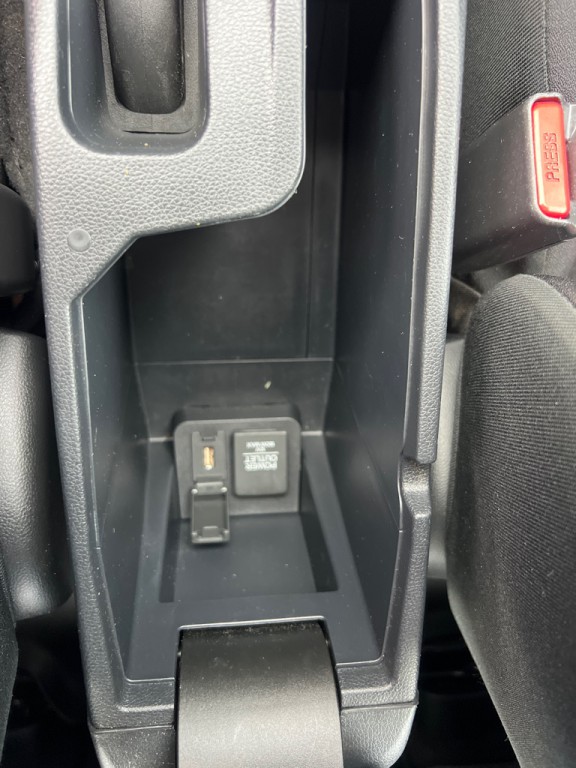2018 Honda Fit Image 36
