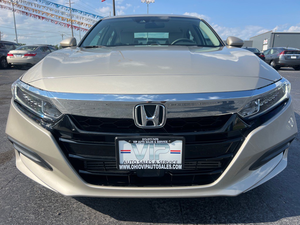 2018 Honda Accord Image 2