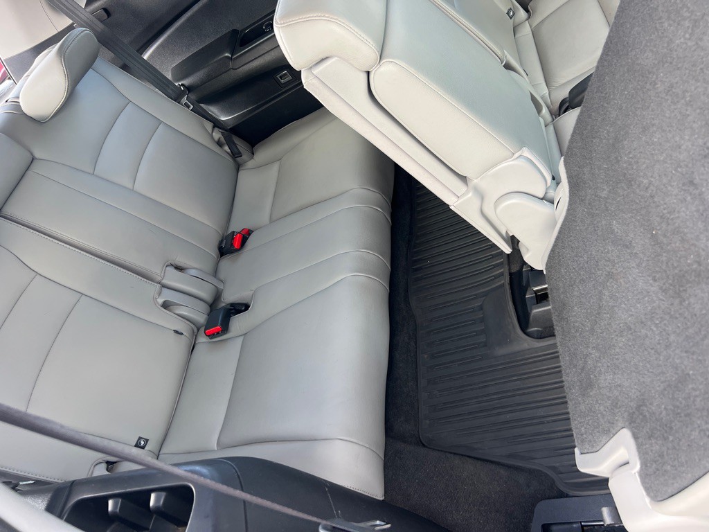 2016 Honda Pilot Image 16