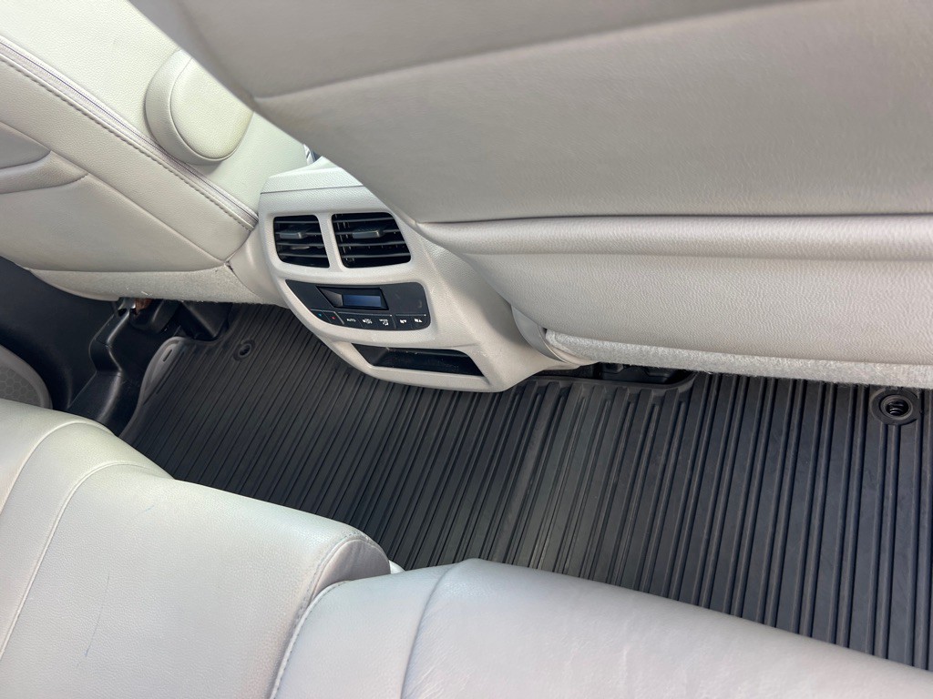 2016 Honda Pilot Image 19
