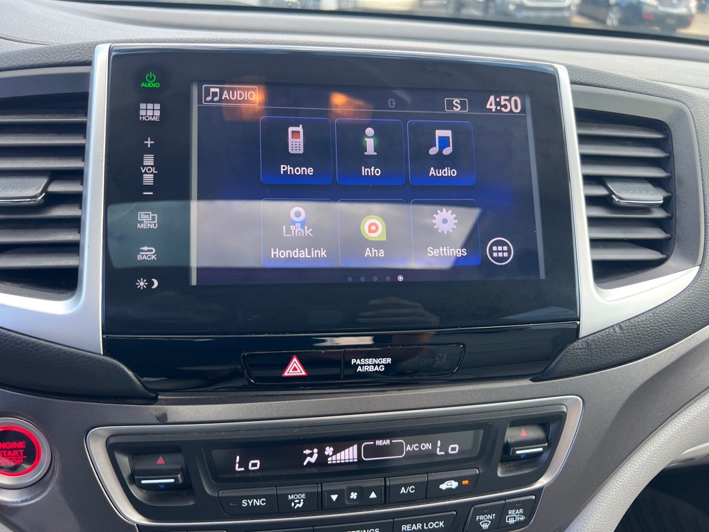 2016 Honda Pilot Image 33