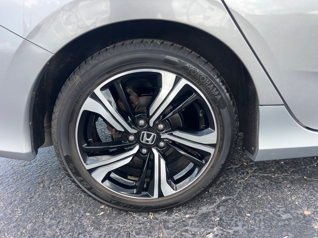 2016 Honda Civic Image 38