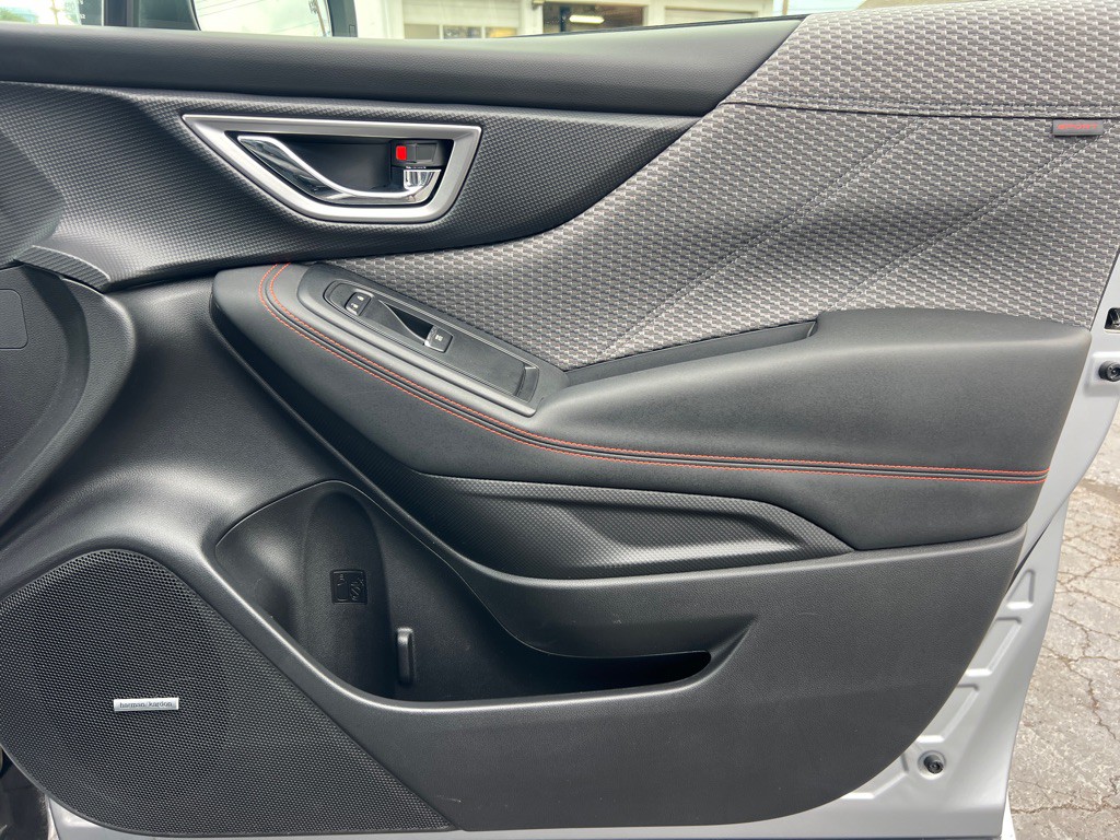 2020 Subaru Forester Image 19