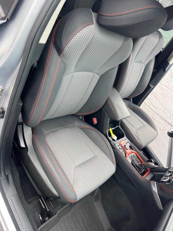 2020 Subaru Forester Image 21