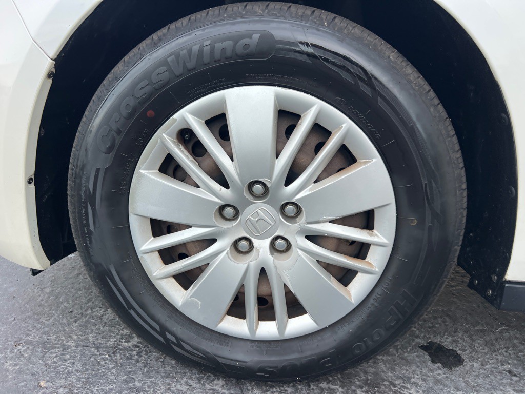 2015 Honda Odyssey Image 37