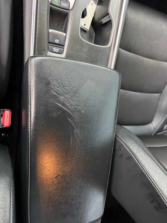 2018 Honda Accord Image 34