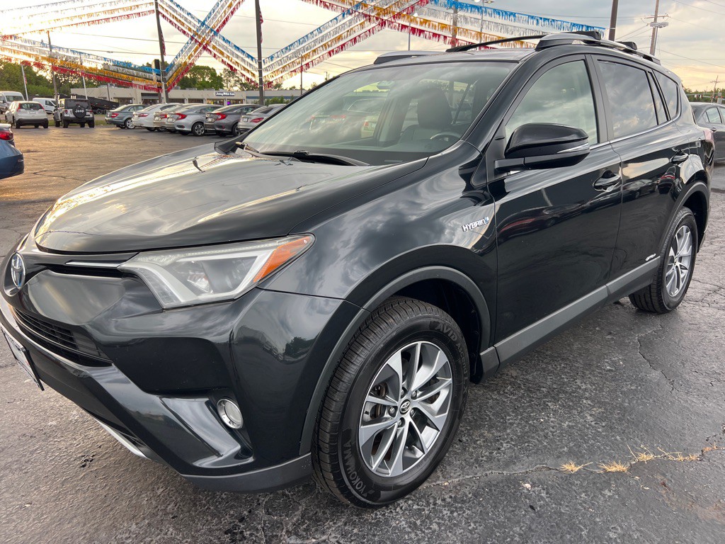 2016 Toyota Rav4 Image 3