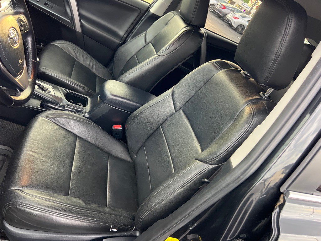 2016 Toyota Rav4 Image 12