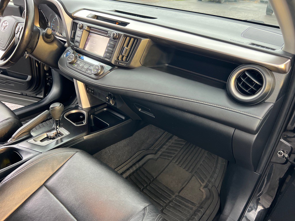 2016 Toyota Rav4 Image 23
