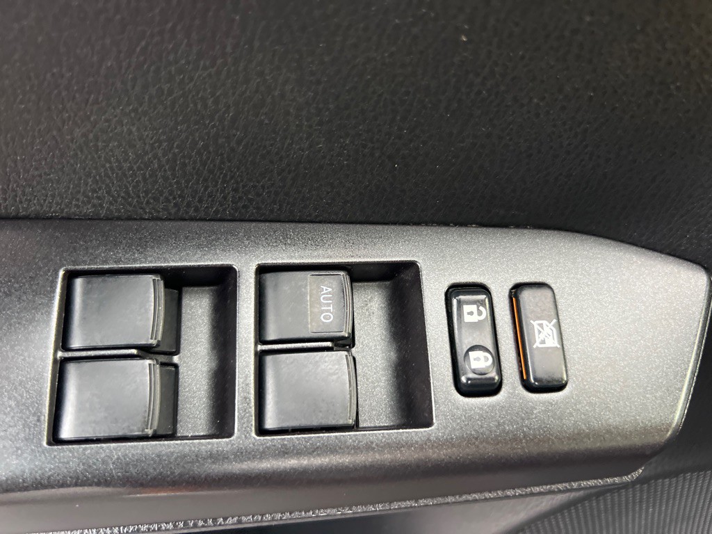 2016 Toyota Rav4 Image 27