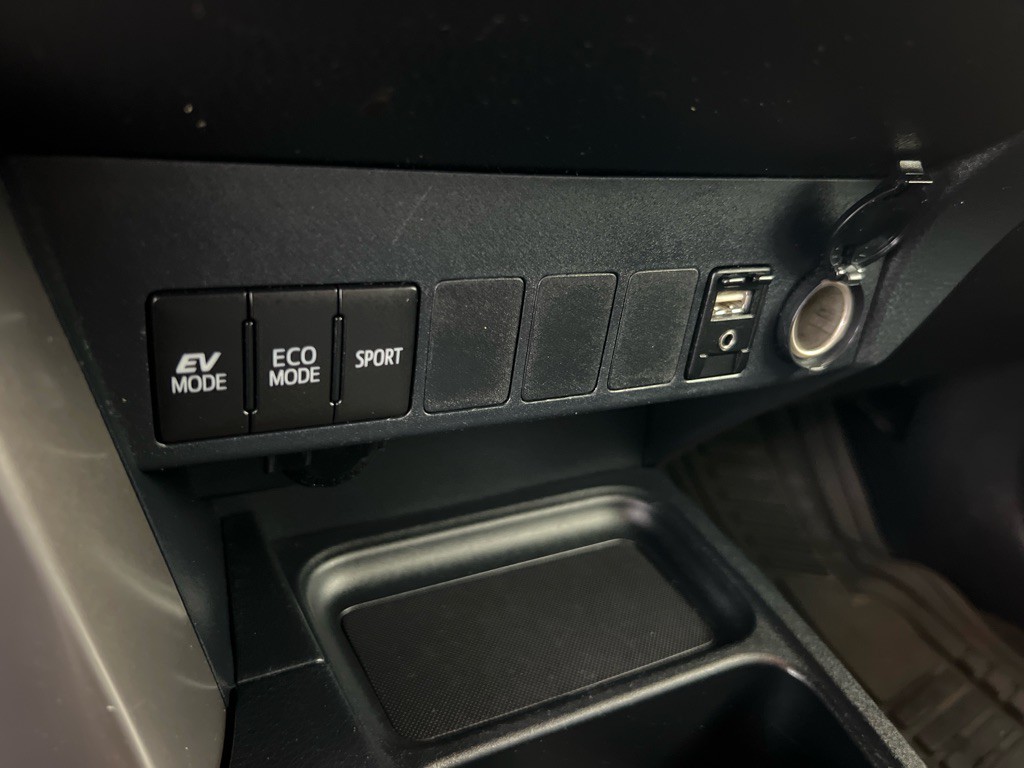 2016 Toyota Rav4 Image 34